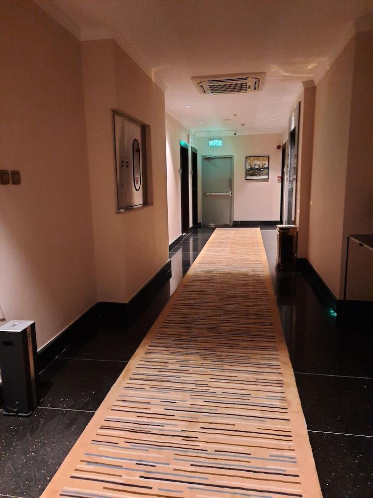 Hayat Al Riyadh Hotel Exterior photo