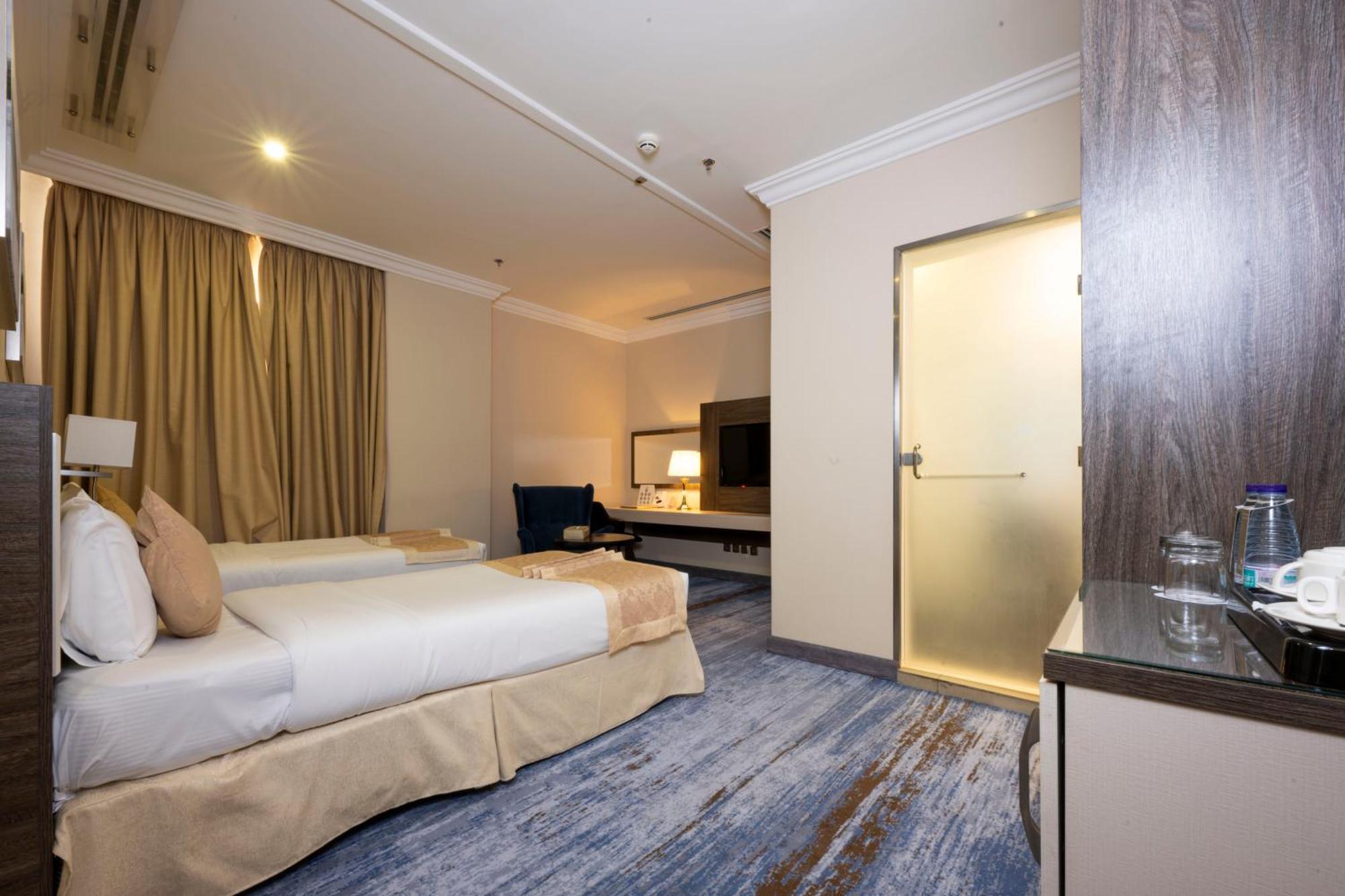 Hayat Al Riyadh Hotel Exterior photo